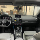 Audi A3 Sed. Ambition 2.0 TSFI 220cv S-tronic 2018 Gasolina-10