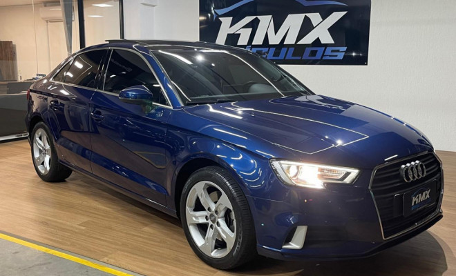 Audi A3 Sed. Ambition 2.0 TSFI 220cv S-tronic 2018 Gasolina