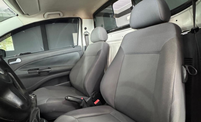 VW - VolksWagen Saveiro 1.6 Mi Total Flex 8V CE 2011 Flex-13