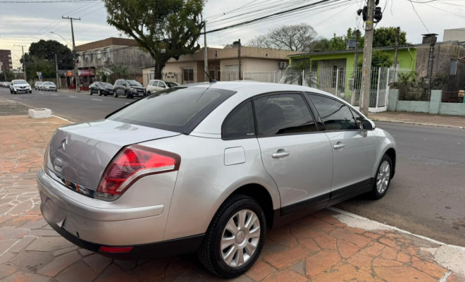 Citroën C4 PALLAS GLX 2.0/ 2.0 Flex Aut. 2009 Flex-4