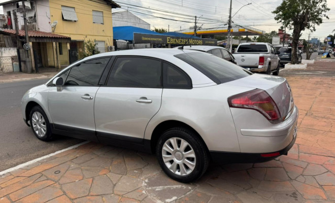 Citroën C4 PALLAS GLX 2.0/ 2.0 Flex Aut. 2009 Flex-5