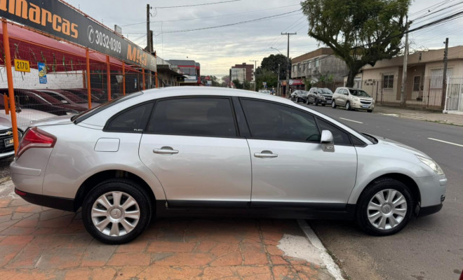 Citroën C4 PALLAS GLX 2.0/ 2.0 Flex Aut. 2009 Flex-3