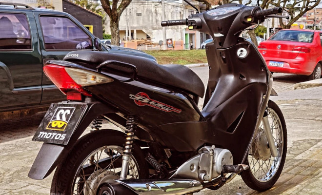 HONDA BIZ 125 ES/ ano 2010 Flex-3