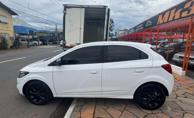 GM - Chevrolet ONIX HATCH 1.0 12V Flex 5p Mec. 2020 Flex-1