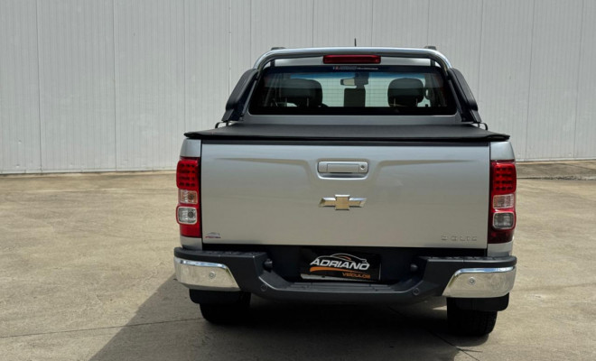 S10 LTZ 2.4 4x2 CD 2014 – A picape confiável e completa para suas necessidades diárias!-1