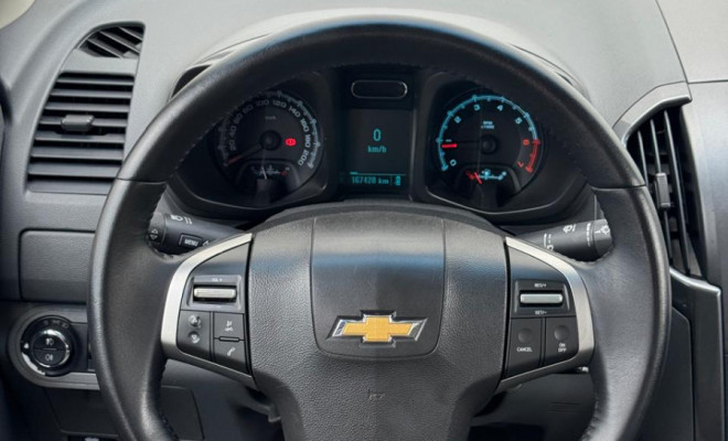 S10 LTZ 2.4 4x2 CD 2014 – A picape confiável e completa para suas necessidades diárias!-3