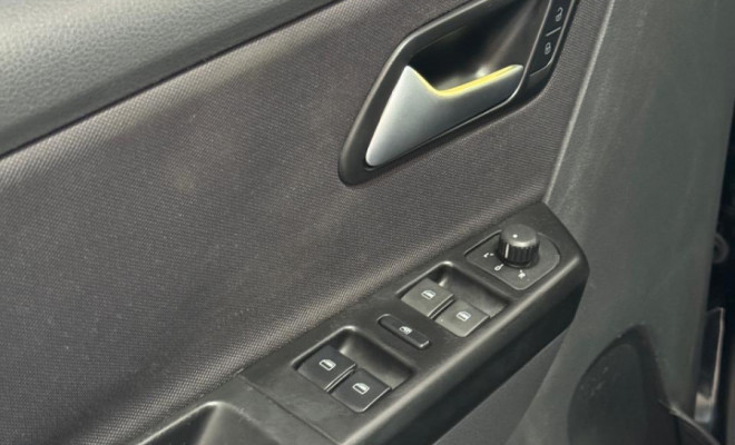 VW - VolksWagen SPACEFOX 1.6/ 1.6 Trend Total Flex 8V 5p 2011 Flex-16