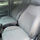 VW - VolksWagen SPACEFOX 1.6 2010 Flex ótimo espaço baixo custo manutenção-6