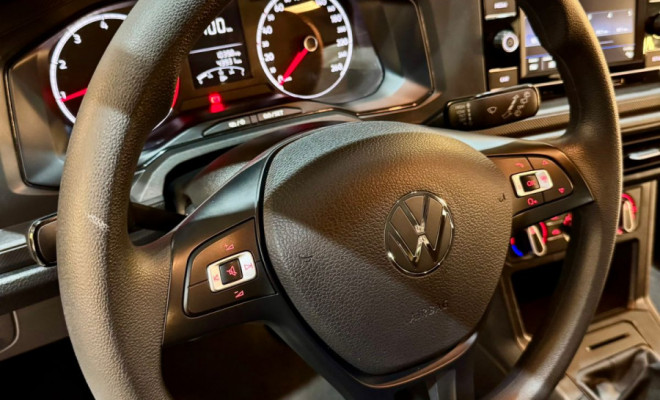 VW - VolksWagen Polo Track 1.0 Flex 12V 5p 2024 Flex-9