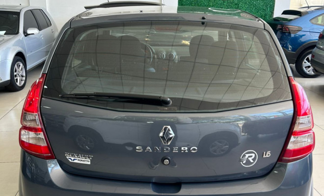 Renault SANDERO Expression Hi-Flex 1.6 8V 5p 2012 Flex-1
