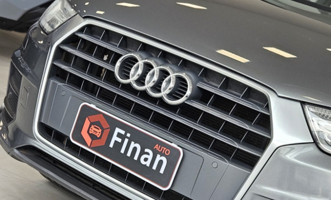 Audi Q3 1.4 TFSI/TFSI Flex S-tronic 5p 2017 Gasolina-2