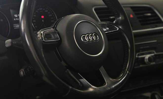 Audi Q3 1.4 TFSI/TFSI Flex S-tronic 5p 2017 Gasolina-6