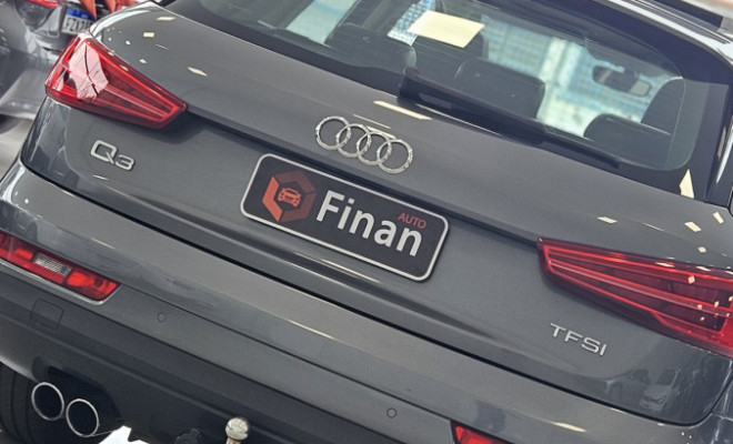 Audi Q3 1.4 TFSI/TFSI Flex S-tronic 5p 2017 Gasolina-16