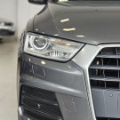 Audi Q3 1.4 TFSI/TFSI Flex S-tronic 5p 2017 Gasolina-3