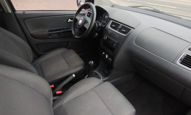 VW - VolksWagen Fox 1.6 Mi Total Flex 8V 5p 2012 Flex-9