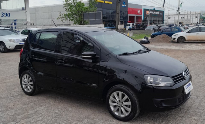 VW - VolksWagen Fox 1.6 Mi Total Flex 8V 5p 2012 Flex-1