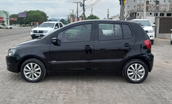 VW - VolksWagen Fox 1.6 Mi Total Flex 8V 5p 2012 Flex-3