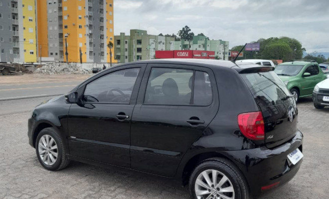 VW - VolksWagen Fox 1.6 Mi Total Flex 8V 5p 2012 Flex-4