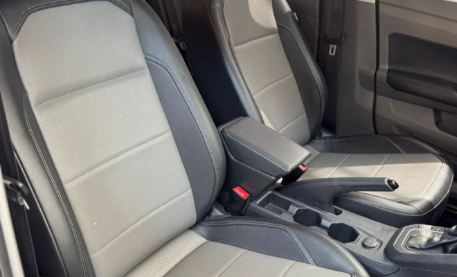 VW - VolksWagen Polo Comfort. 200 TSI 1.0 Flex 12V Aut. 2021 Flex-11