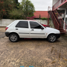 Ford Fiesta GL 1.0 5p 2000 Gasolina-9