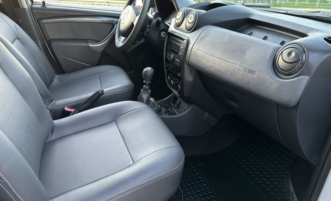 Renault DUSTER Dynamique 2.0 Hi-Flex - 2013-7