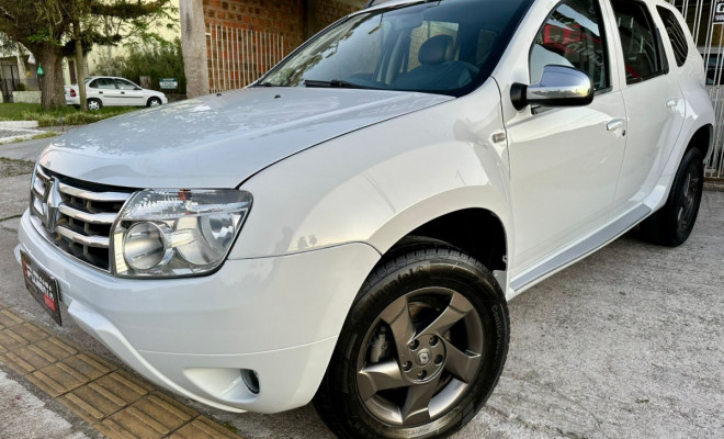 Renault DUSTER Dynamique 2.0 Hi-Flex - 2013-5