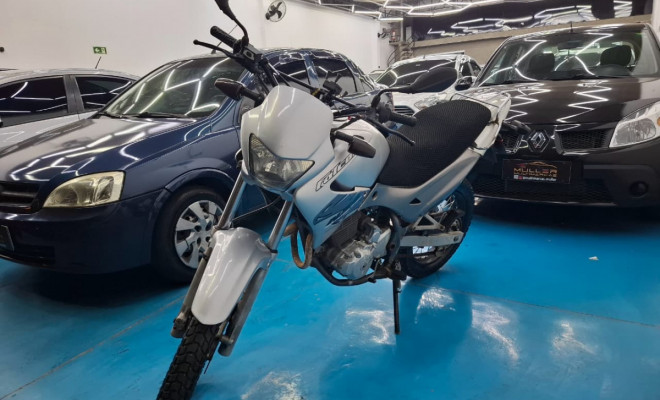 HONDA NX-4 FALCON 400 2001 Gasolina-3