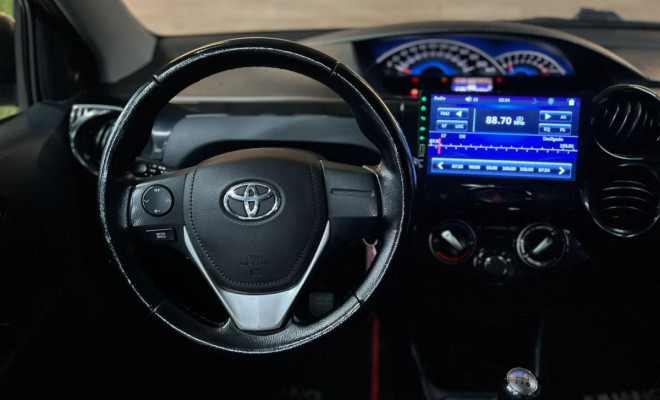 Toyota ETIOS XS 1.5 Flex 16V 5p Mec. 2016 Flex-6