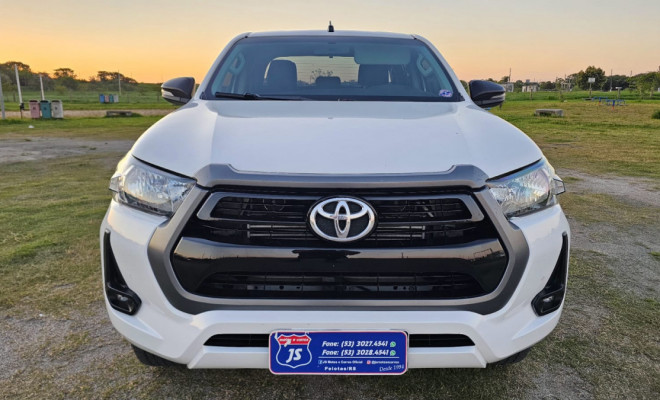 Toyota Hilux CD SR 4x4 2.8 TDI Diesel Aut. 2022 Diesel-0