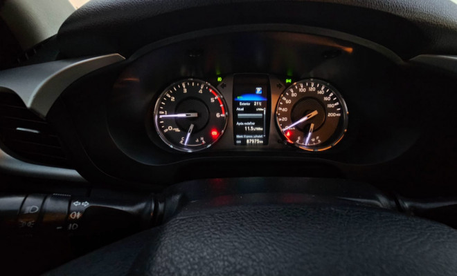 Toyota Hilux CD SR 4x4 2.8 TDI Diesel Aut. 2022 Diesel-15