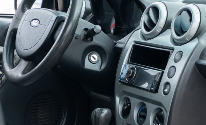 Ford Fiesta Sedan 1.0 8V Flex 4p 2009 Flex-15