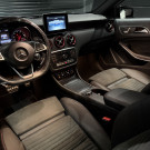 Mercedes-Benz Classe A 250 2.0 TB Sport Aut. 2016 Gasolina-3