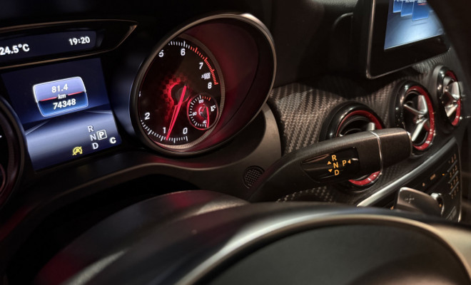 Mercedes-Benz Classe A 250 2.0 TB Sport Aut. 2016 Gasolina-6