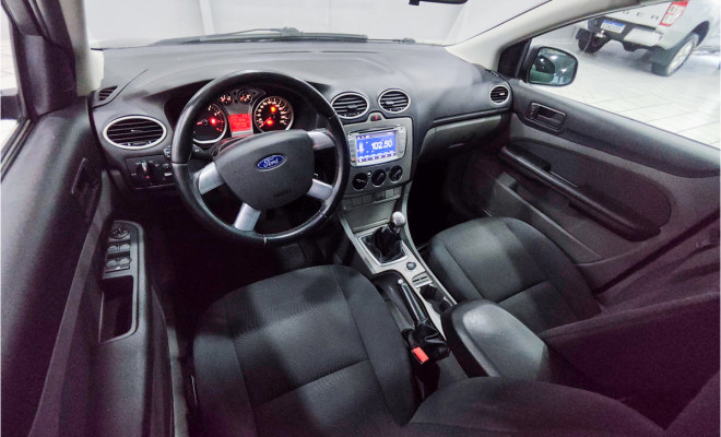 Ford Focus 1.6 S/SE/SE Plus Flex 8V/16V  5p 2012 Flex-9