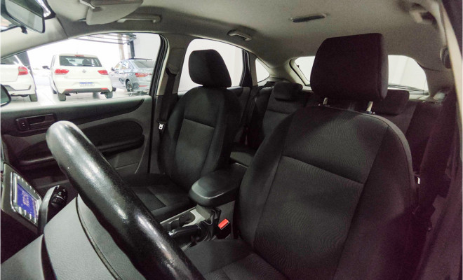 Ford Focus 1.6 S/SE/SE Plus Flex 8V/16V  5p 2012 Flex-7