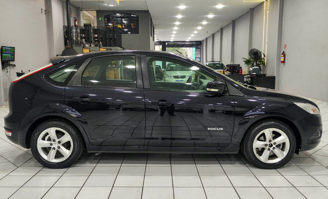 Ford Focus 1.6 S/SE/SE Plus Flex 8V/16V  5p 2012 Flex-6