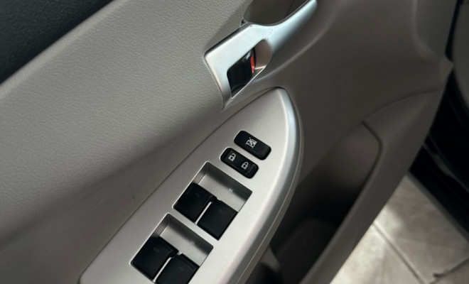 Toyota Corolla XEi 2.0 Flex 16V Aut. 2014 Flex-9