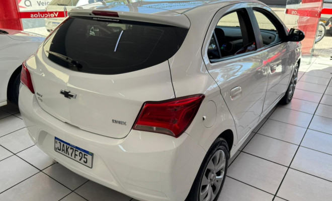 GM - Chevrolet JOY Hatch 1.0 8V Black Edition Flex Mec. 2021 Flex-3