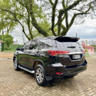 Toyota Hilux SW4 SRX 4x4 2.8 TDI 16V Dies. Aut. 2017 Diesel-11