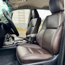 Toyota Hilux SW4 SRX 4x4 2.8 TDI 16V Dies. Aut. 2017 Diesel-3