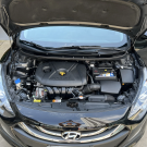 Hyundai i30 1.8 16V Aut. 5p 2015 Gasolina-16
