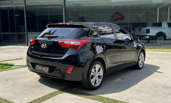 Hyundai i30 1.8 16V Aut. 5p 2015 Gasolina-1
