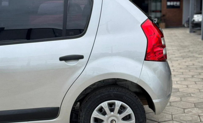 Renault SANDERO Expression Hi-Flex 1.0 16V 5p 2011 Flex-2