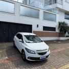GM - Chevrolet ONIX HATCH LTZ 1.4 8V FlexPower 5p Mec. 2015 Flex-0