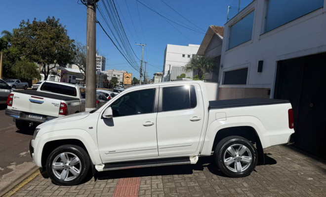 VW - VolksWagen AMAROK High.CD 2.0 16V TDI 4x4 Dies. Aut 2013 Diesel-3