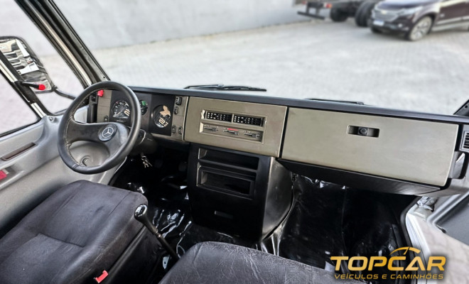 MERCEDES-BENZ 710/ 710 Plus 2p (diesel) 2009 Diesel-7