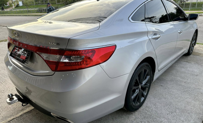 Hyundai AZERA 3.0 V6 - 2015-2