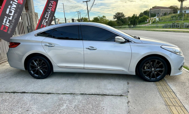 Hyundai AZERA 3.0 V6 - 2015-1