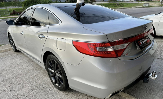 Hyundai AZERA 3.0 V6 - 2015-3