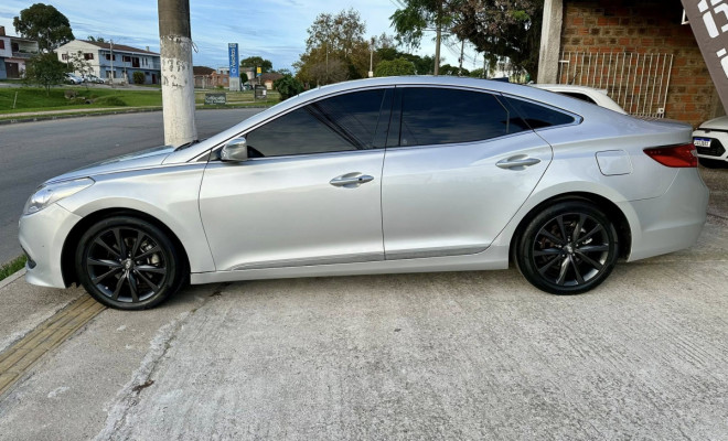 Hyundai AZERA 3.0 V6 - 2015-4